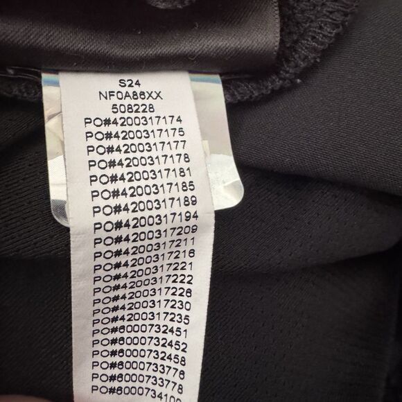 The North Face Girls Black On The Trail Skirt Skort Built in Shorts Size‎ Medium - Picture 8 of 8